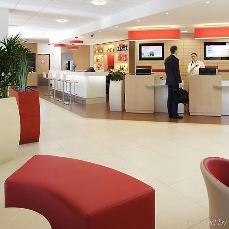 Ibis Lyon L'Isle D'Abeau L'Isle-d'Abeau Exterior foto